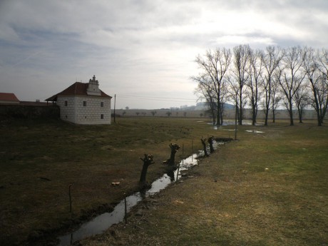 Křepenice-tvrz-2011-05