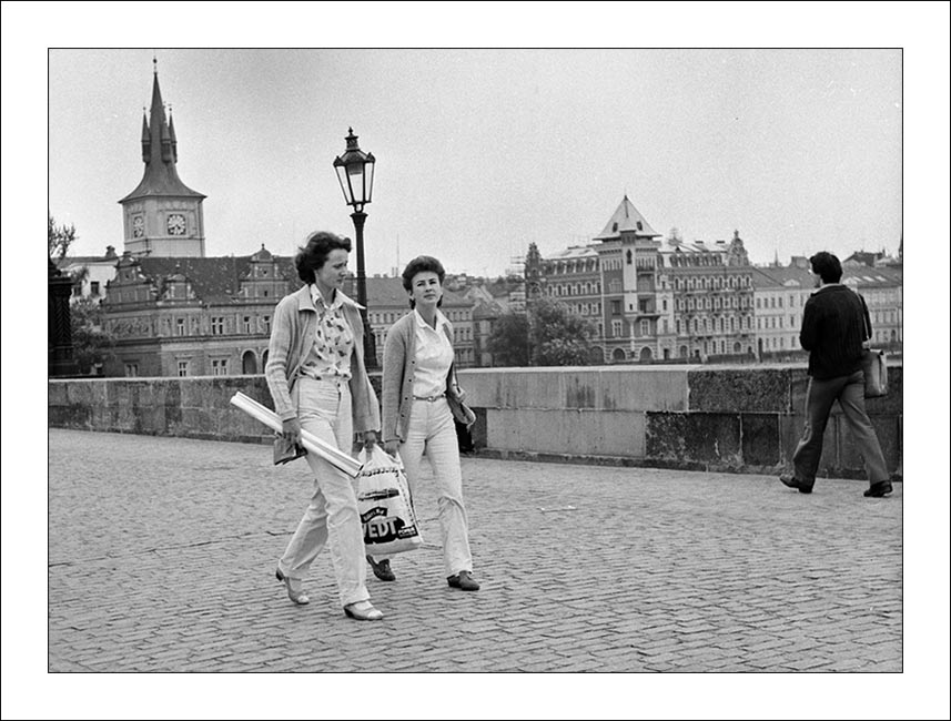 Karlův-most-1983-09.jpg