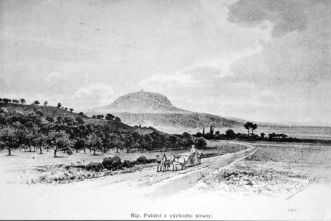 historický snímek hory Říp